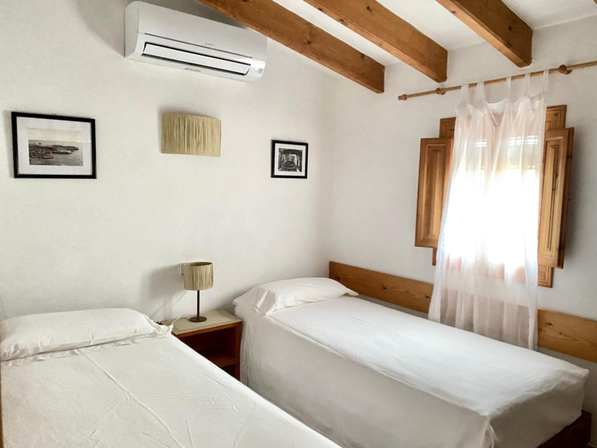Ses Oliveres Cala Saona Bagian luar foto